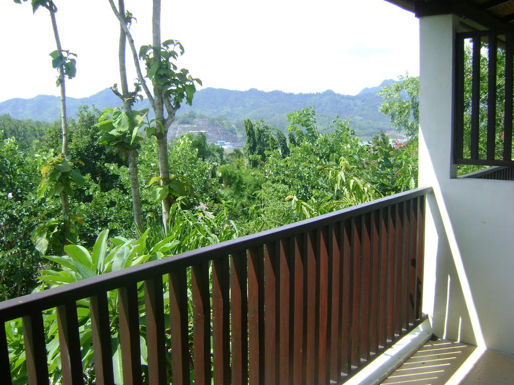 Swaloh Resort & Spa Kalangbret Habitación foto